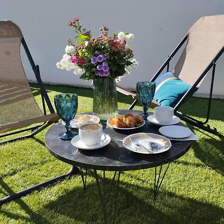 Luxury Victoria, Nea Iraklitsa